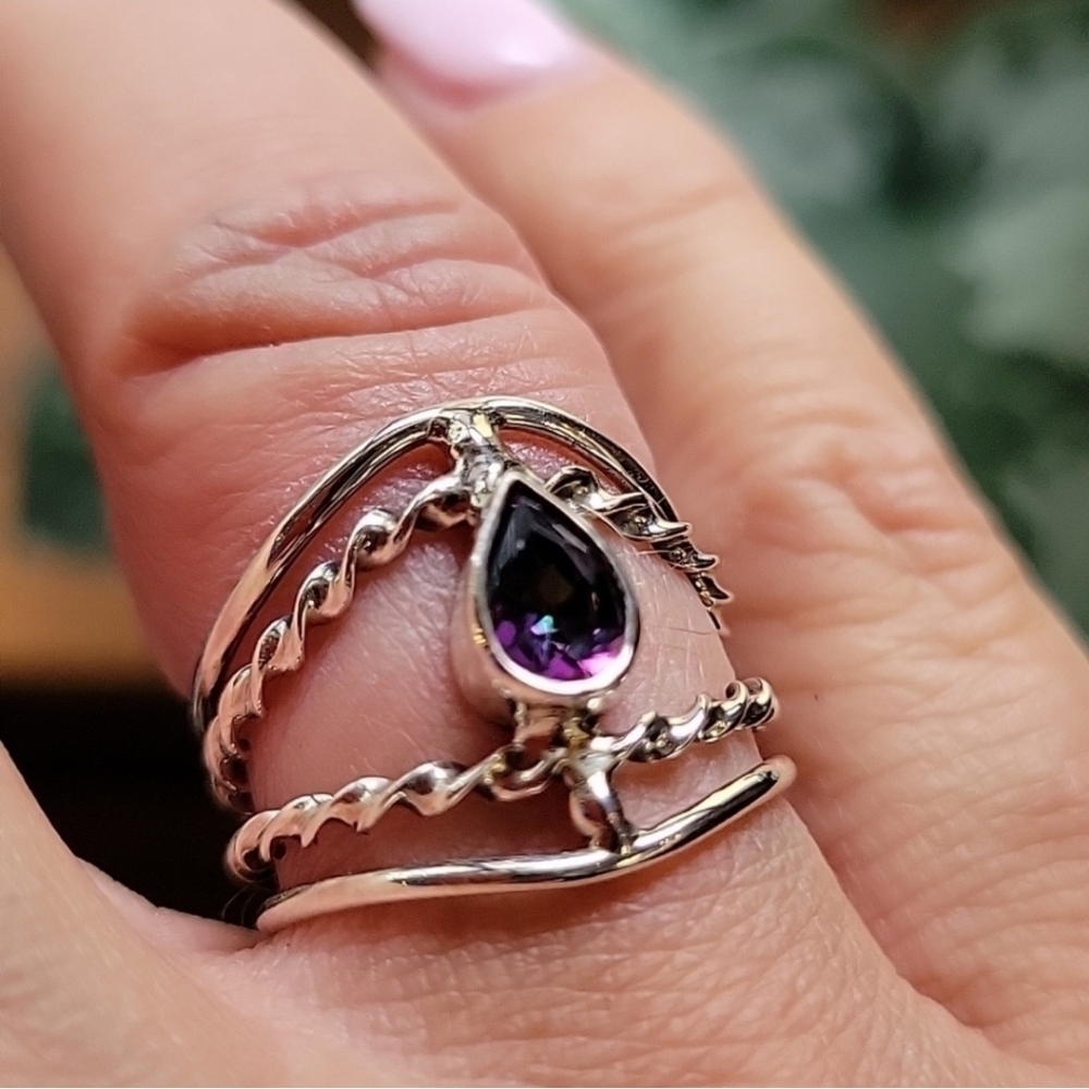 MYSTIC TOPAZ TWISTED STERLING RING - Picture 4 of 10